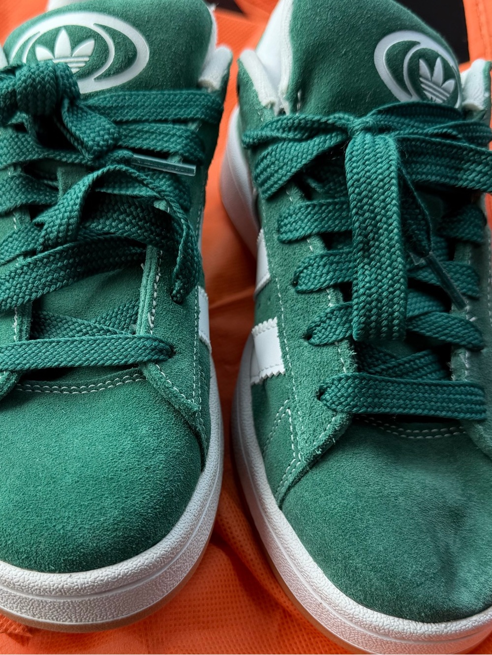 Adidas Campus 00s sneakers in a dark green & white stripe - Picture 2 of 9
